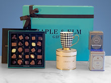 Load image into Gallery viewer, Carlingford Tea Hamper
